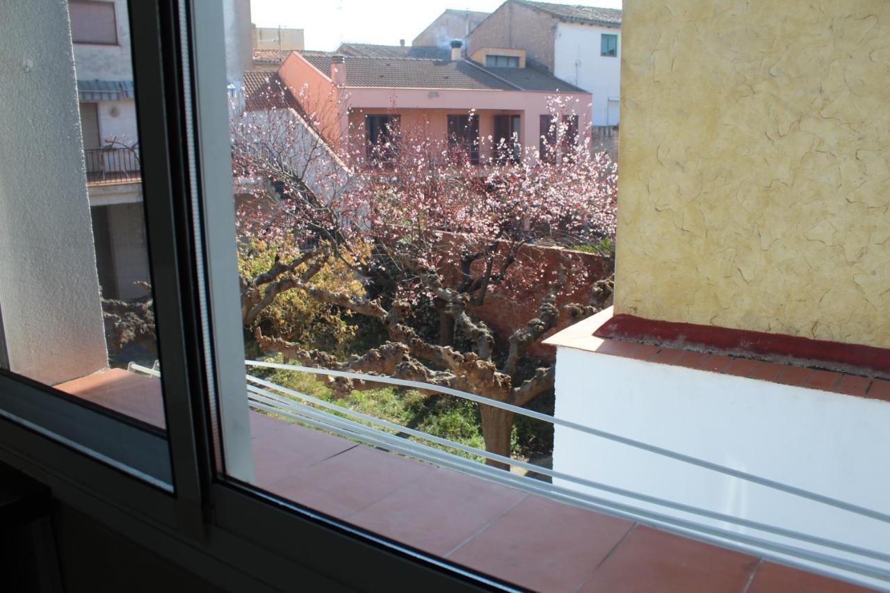 Casa Victor Vila Benissanet Exterior foto
